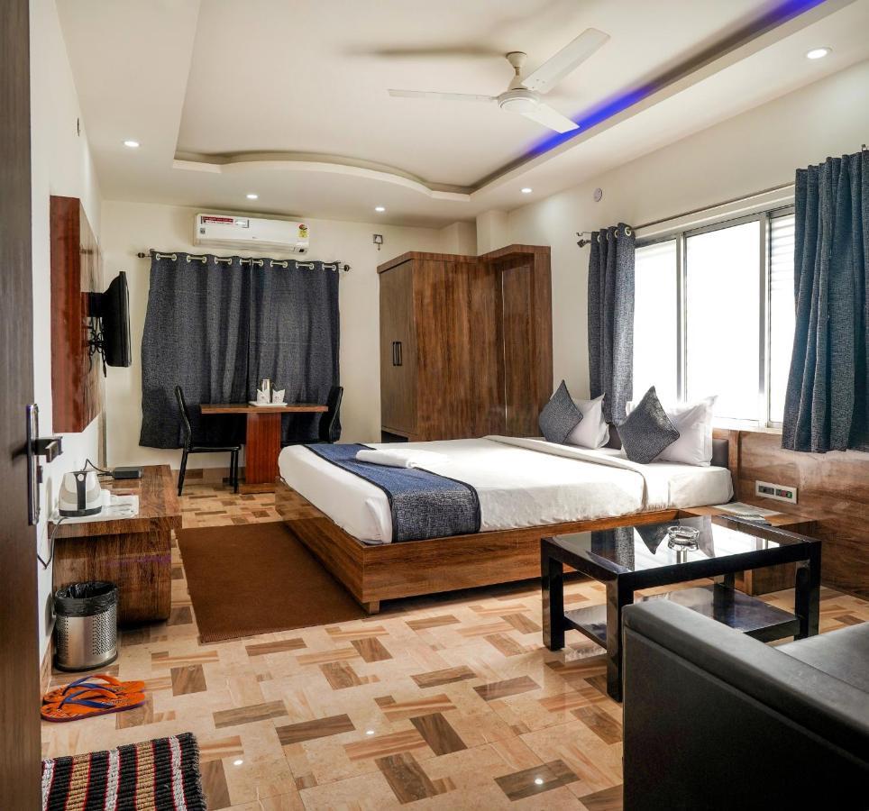 Koch Bihār Hotel Heritage מראה חיצוני תמונה