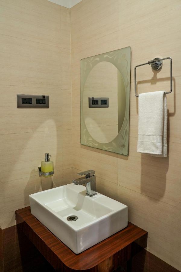 Koch Bihār Hotel Heritage מראה חיצוני תמונה