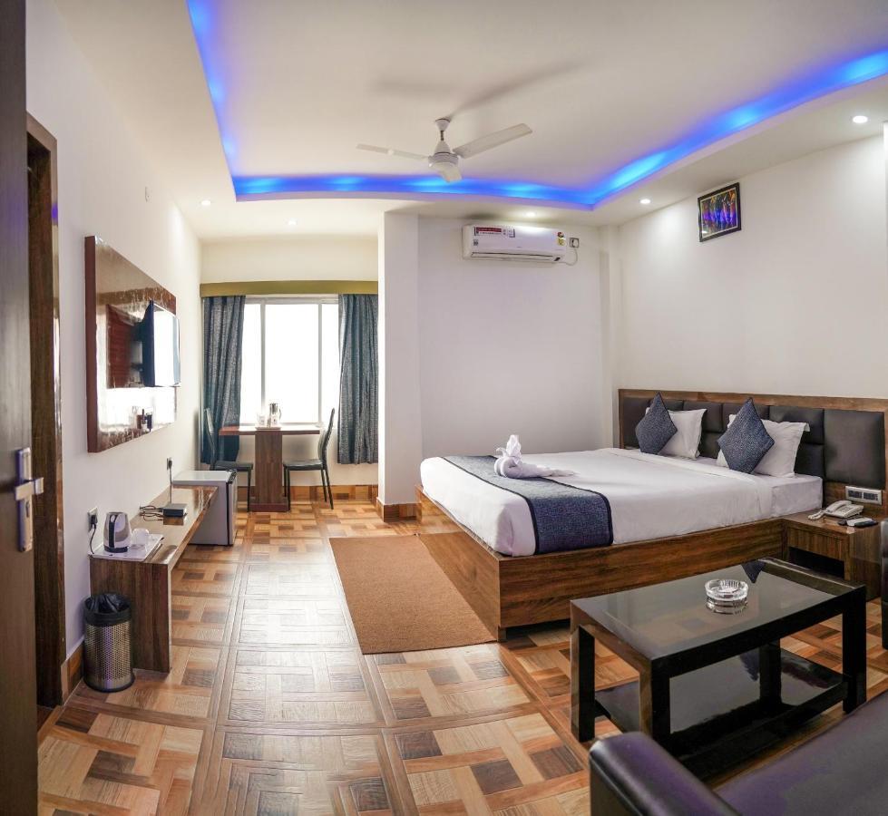 Koch Bihār Hotel Heritage מראה חיצוני תמונה