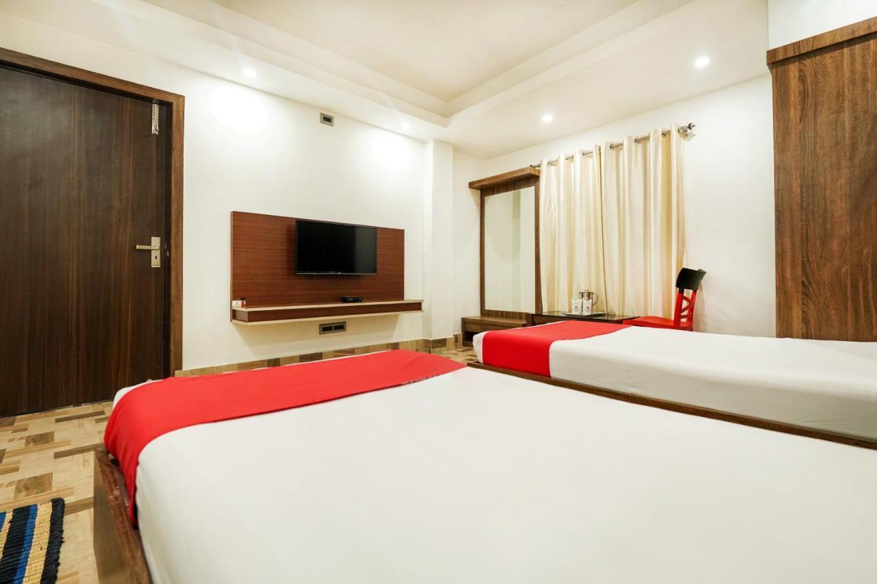 Koch Bihār Hotel Heritage מראה חיצוני תמונה